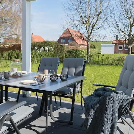 Holiday home Meerperle Fedderwardersiel